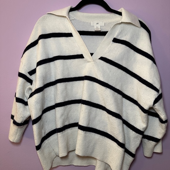H&M Women’s Striped Collar Top l Size S - Picture 1 of 7